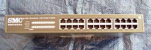 SMC EZ 10/100/1000 SMCGS24-Smart EZ Switch 24 Port Network Switch - Picture 1 of 4