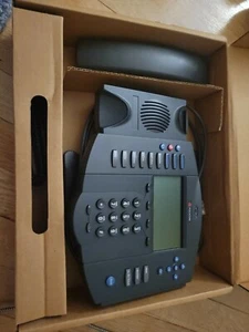 Polycom SoundPoint IP 501 SIP Phone with LAN cable - Picture 1 of 1