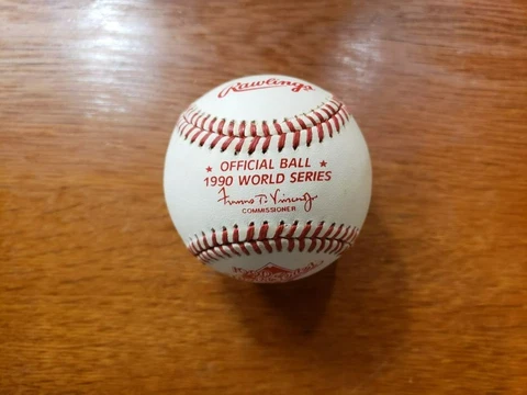 Rawlings Official 1990 World Series Baseball Original Costa Rica Cincinnati Reds Cover