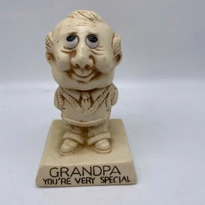 Vintage R & W Berries "Grandpa You're Very Special" Figurine 1973-75 9068 - Picture 1 of 6