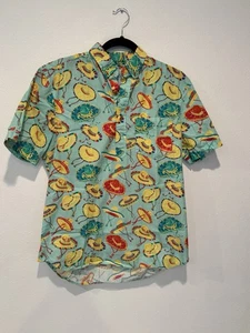 Chubbies Mens Short Sleeve Shirt Sz M 1/4 Button Green Sombrero Mexican Fiesta - Picture 1 of 7