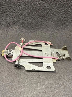 PARMA Flexi 1 Chasis Guía Bandera Rosa Alambres Ruedas Delanteras 1/24 Ranura Coches Mura Pro Foto 1 de 4