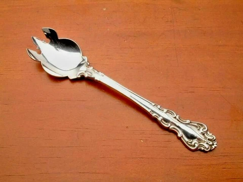 Spanish Baroque by Reed & Barton Sterling Silver Ice Cream Forks 5 5/8" Cover