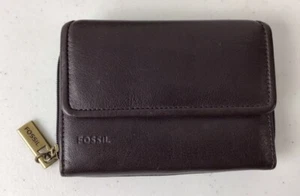 Fossil Brown Leather Wallet 5”x 3.5” Nice! Vintage - Picture 1 of 3