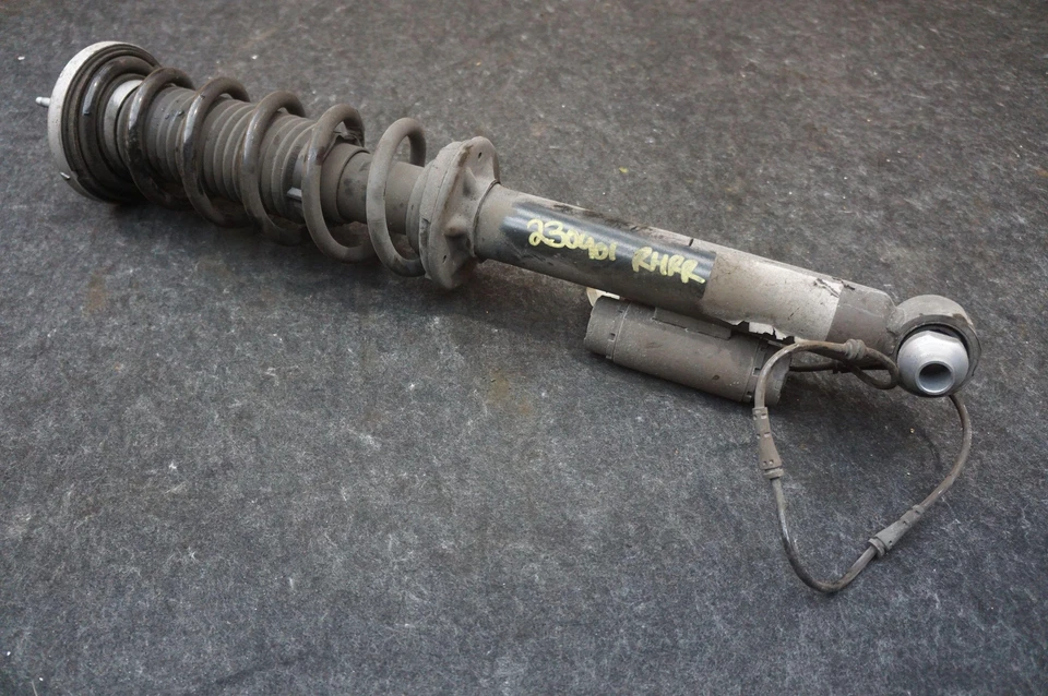 Rear Suspension Right Shock Absorber Strut Assembly 37106867354 Bmw M550i 18-20 Foto 1 de 1