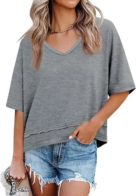 NUEVO SIN ETIQUETAS Cicy Bell Mujer Gris Cuello en V Manga Corta Dobladillo Crudo Camiseta Blusa GRANDE Foto 1 de 4