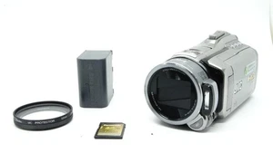 Videocámara digital JVC Everio GZ-HM400-S Full HD cámara de video zoom óptico 10x - Imagen 1 de 24