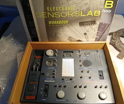 Radio Shack Electronic Sensors Lab 28-278 Kids Learning Kit - Image 1 of 4