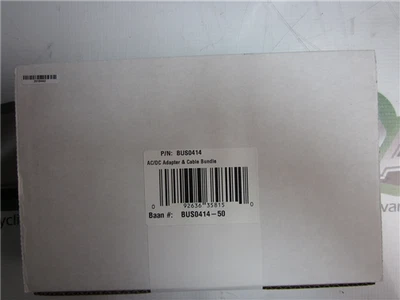 Paquete de adaptador y cable Targus BUS0414 AC DC nuevo en caja Foto 1 de 4