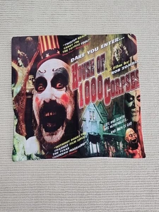 Funda de Almohada Exclusiva Casa de 1000 Cadáveres Caja de Botín Fright  - Imagen 1 de 4