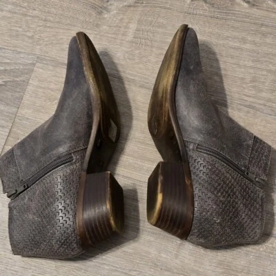 Botas Lucky Brand Brintly para mujer de cuero gris con cremallera al tobillo zapatos talla 8M Foto 1 de 4