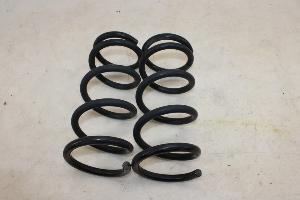 Juego de muelles helicoidales traseros Nissan 370z 2009-2014 OEM JS55 Foto 1 de 4