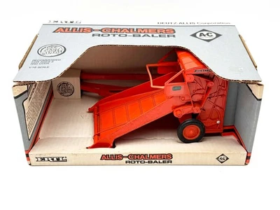 1/16 Allis Chalmers Roto Baler - Image 1 of 3