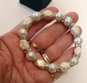Gem-Stone Beads Cream w/White Pearl Bracelet Sparkling Rhinestones Stretch OOAK - Picture 1 of 6