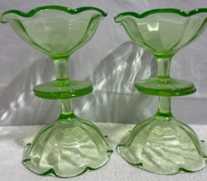 4 pcs set Green Ice Cream Sherbet Pedestal Dishes Depression Vaseline Glass  Vtg - Picture 1 of 5
