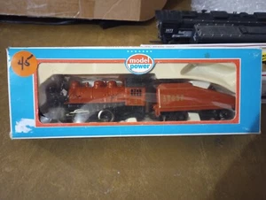 Model Power HO 0-4-0 AT&SF Steam Locomotive #2584 and Tender - Picture 1 of 2