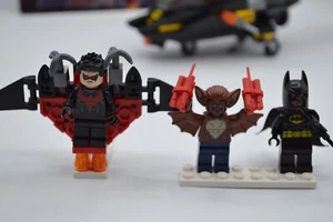 LEGO Super Heroes: Batman Man-Bat Attack (76011) Complete w Manual - Picture 1 of 6