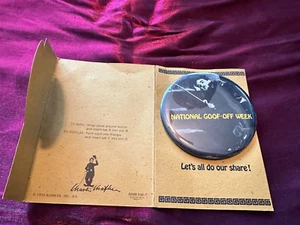 Burbujas de la semana nacional de goof-off con botón retrovisor de Charlie Chaplin el vagabundo - Imagen 1 de 4