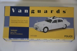 Lledo Vanguards 1:43 diecast Jaguar MK2 UK Police Car - Picture 1 of 2