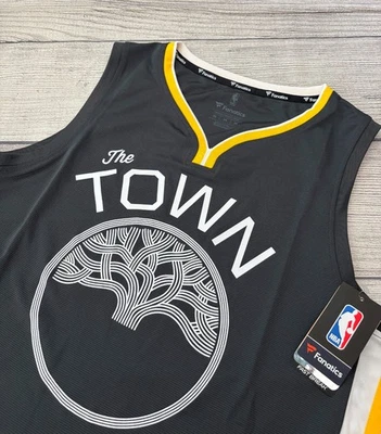 Camiseta deportiva alternativa de la NBA Golden St. Warriors nueva con etiquetas para hombre talla mediana The Town Fastbreak Foto 1 de 4