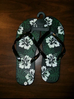 Premuim Design womens slipper black flip-flops size 11 NWOT - Imagem 1 de 4