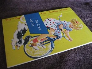 We COME and GO - Happy Trio Reading Scheme VINTAGE Wheaton Sc UNread in MELB - Picture 1 of 12