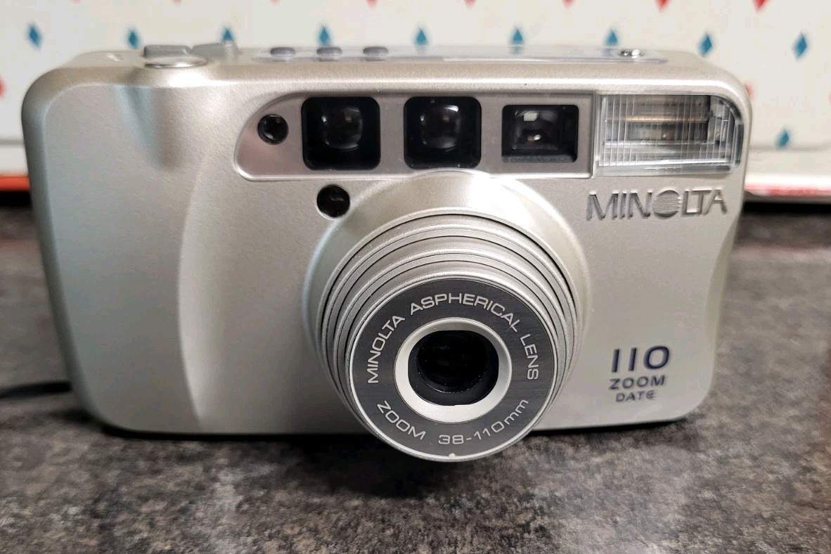 【動作確認済/完動品】Minolta Zoom 110 Date Minolta 110 Zoom - Camera – Kamerastore