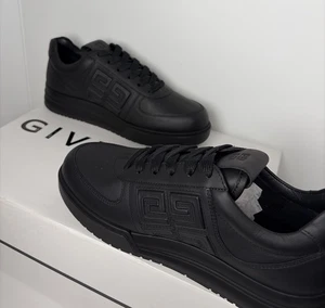 Givenchy G4 Low Top Sneaker, Schwarz Größe 38 EU - Bild 1 von 8
