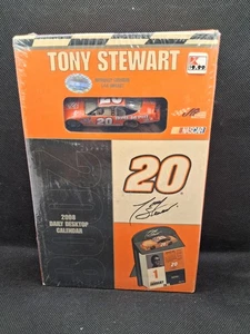 2008 TONY STEWART DAILY DESKTOP CALENDAR WITH 1/64 SCALE HOME DEPOT DIE CAST CAR - Bild 1 von 8