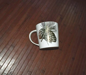 Paula Scaletta Cina Piatto Oro Pigne Caffè Tè Cacao Tazza Tazza Ne - Foto 1 di 4