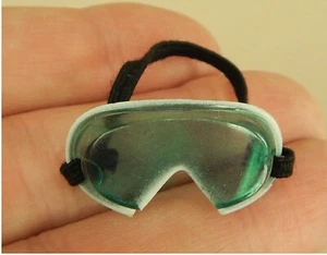Vintage 1965 Hasbro GI Joe #7531 Ski Patrol Set Green Goggles w/ White Trim C7 - Picture 1 of 13