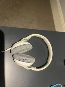 Bose SoundLink Around-Ear Wireless Headphones - Picture 1 of 4