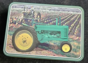 John Deere Tractor. Waterloo Boy Collector Folding Pocket Knife In Matching Tin. - Picture 1 of 9