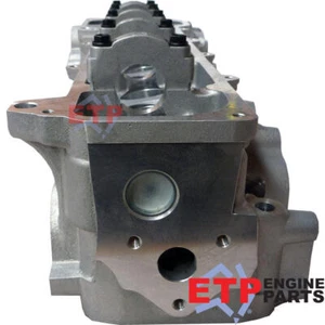 Cylinder Head (bare) for Toyota 2RZ (8 Valve) Suits Hiace from 1989 to 1998 - Picture 1 of 6