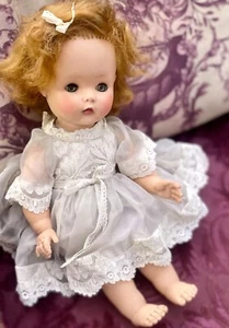 Vestido de fiesta rubio fresa 18" piel mágica Alexander Bonnie Mme de los años 50 usado en excelente estado - Imagen 1 de 24