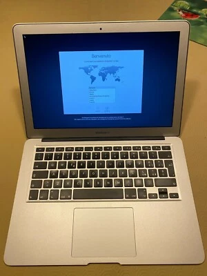 MacBook Air 13" 4GB SSD 256GB Late 2010 A1369 - Immagine 1 di 4