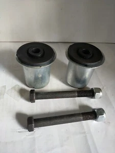 COPPIA SILENTBLOCK BOCCOLE PONTE ASSALE POST. FIAT PANDA II 4x4 CINQUECENTO - Foto 1 di 3