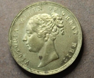 * TOKEN QUEEN VICTORIA KEEP YOUR TEMPER MEDALLION 23MM EXCELLENT #PD82 - Bild 1 von 9