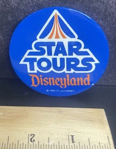 Pulsante spilla 3 pollici Disneyland Star Tours vintage 1986 Disney - Foto 1 di 1