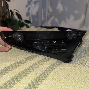 2019 2020 2021 2022 2023 Toyota Camry AC Heater Temperature Control Unit OEM - Picture 1 of 2