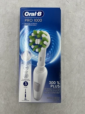 Oral-B Pro 1000 аккумуляторная электрическая зубная щетка белый - Изображение 1 из 3