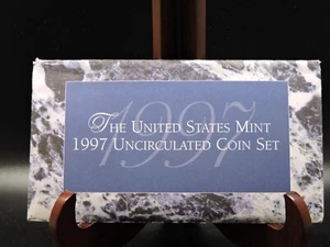 United States 1997 P/D Mint Set - Original Mint Packaging - Picture 1 of 7