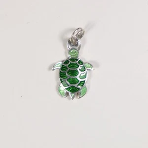 925 Sterling Silver Green Turtle Charm - Picture 1 of 2