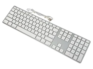 Apple A1243 Aluminum Wired Keyboard MB110LL/A🚀Full Size, Slim, Mac, Genuine OEM - Picture 1 of 22