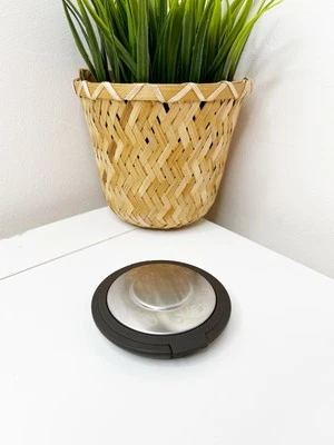 BECCA Smashbox Shimmering Skin Perfector Pressed Highlighter Sparkling C Pop 7g - Image 1 of 4