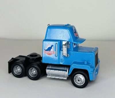 Camión de película Disney Pixar Cars Foto 1 de 4