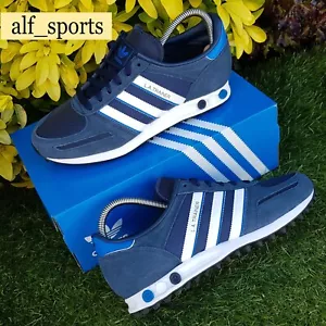 ❤ Scarpe da ginnastica Adidas Originals ® LA nuova con etichette e autentica blu navy UK taglia 7 - Foto 1 di 16