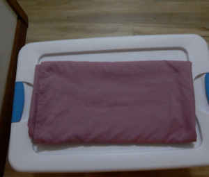 Huntington Home Twin Pink Flat Mauve  Sheet  100% Polyester 64X100 sh48