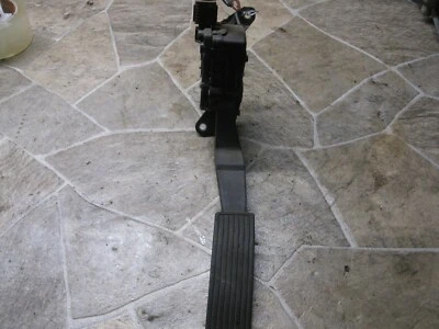 2006-2011 CHEVROLET HHR ELECTRONIC GAS PEDAL THROTTLE ACCELERATOR OEM  - Image 1 of 4