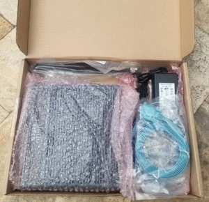 ๐๐ CISCO INTEGRATED Router C819G-4G-VZ-K9 Verizon TRI TOWER TELECOM OPEN BOX - Picture 1 of 6